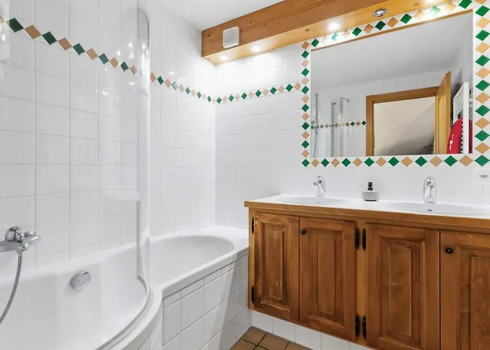 4-bedroom Mountain In By Guestlee 木屋