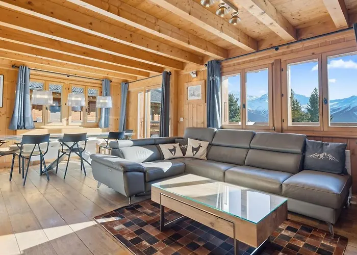 4-bedroom Mountain In By Guestlee 木屋 *