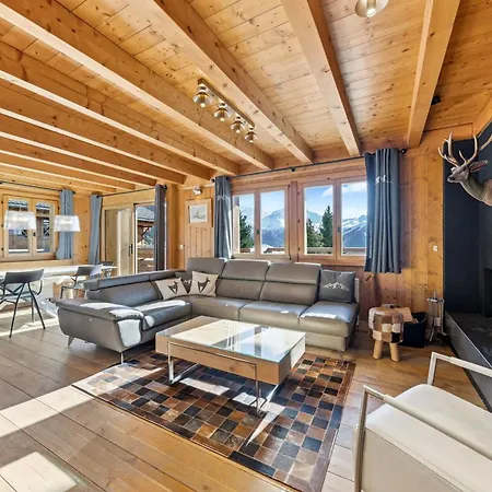 5-bedroom Mountain In Chalet