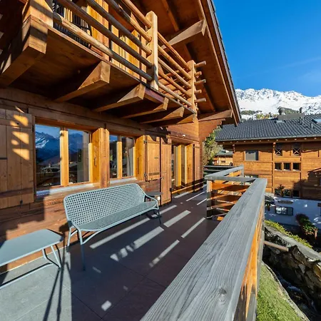 5-bedroom Mountain In *